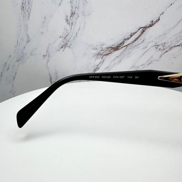 New PRADA Sunglasses - Picture 10 of 16